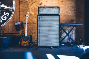 guitar-amp-keyboard-1 guitar-amp-keyboard-1